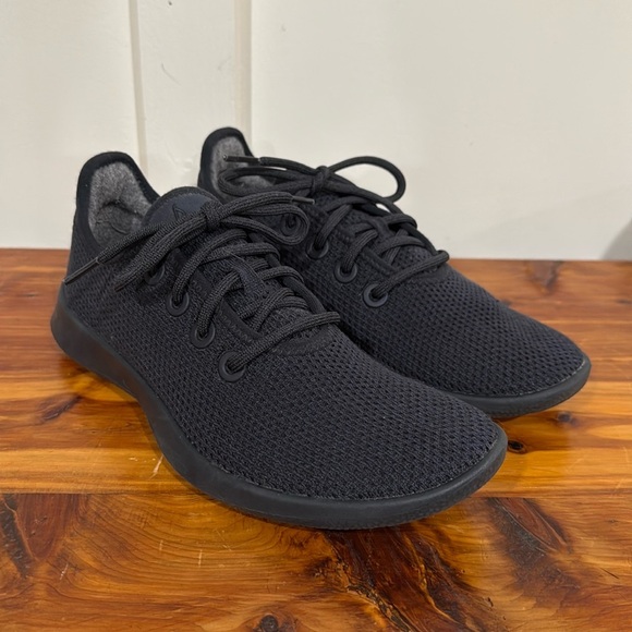 Allbirds Tree Runners Sneakers in Navy Night (Navy Sole) - Picture 1 of 8